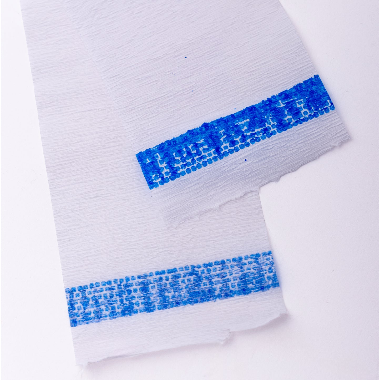 Totex Professional Neck Strips – Premium Cellulose with Full-Glue Hold (5 Rolls / 500 Strips)